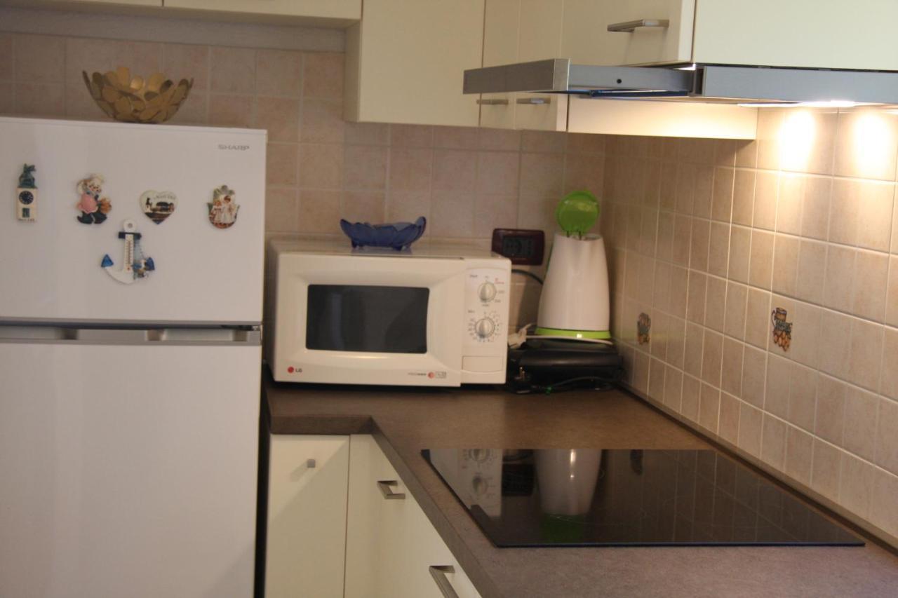 Apartman Rino Bašanija Eksteriør bilde